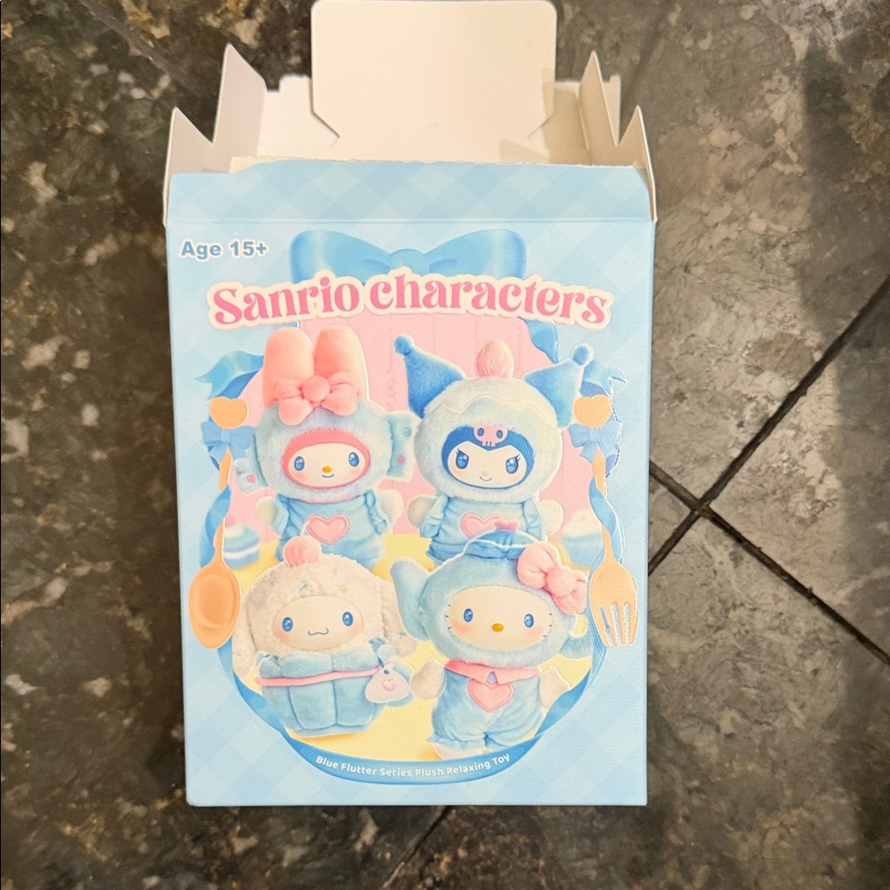 Sanrio Plush Character Gift Box - Pastel Blue & Pink